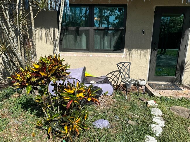 13743 Persimmon Blvd in West Palm Beach, FL - Building Photo - Building Photo