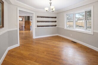 1414 W Northeast Shore Dr in Holiday Hills, IL - Building Photo - Building Photo