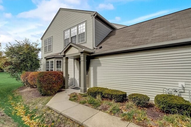 property at 3333 Bromley Ln