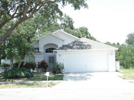 1802 Durkee Pl, Unit 3040-1 in Brandon, FL - Building Photo