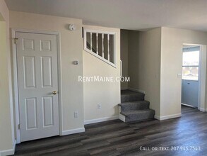 15 Burleigh Rd in Bangor, ME - Building Photo - Building Photo
