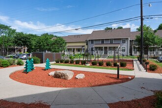 St. Albans Park in St. Paul, MN - Building Photo - Building Photo