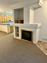 13037 Europa Trail Way N in Hugo, MN - Building Photo - Building Photo
