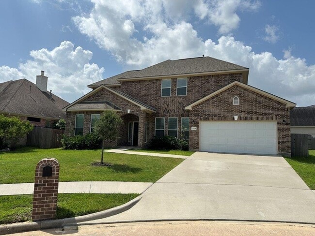 property at 16419 Lakewood Field Dr
