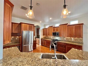 3301 W Fielder St in Tampa, FL - Building Photo - Building Photo
