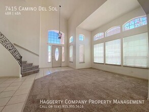 7415 Camino Del Sol Dr in El Paso, TX - Building Photo - Building Photo