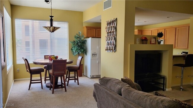 property at 47 E Agate Ave