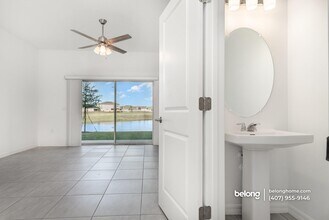 2037 Viewfinder St in Kissimmee, FL - Building Photo - Building Photo