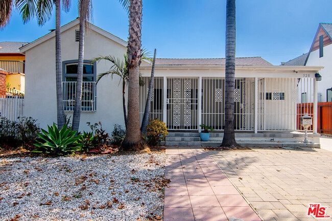 property at 328 S Sycamore Ave