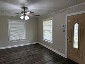 6438 Washington St, Unit 1507 in Groves, TX - Building Photo - Building Photo