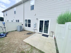 456 Sullivan Loop Rd in Jacksonville, NC - Building Photo - Building Photo