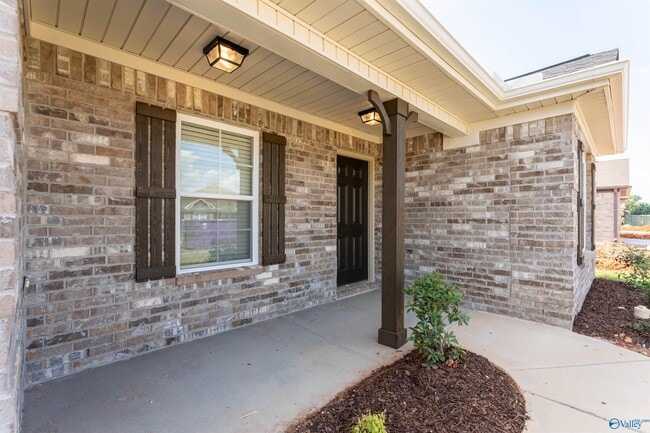 118 Ocean Springs Ave in Toney, AL - Building Photo - Building Photo