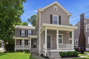 3784 Isabella Ave in Cincinnati, OH - Building Photo