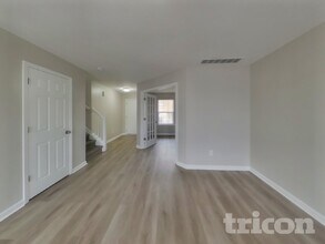 9622 W Quarter Moon Dr in Pendleton, IN - Building Photo - Building Photo