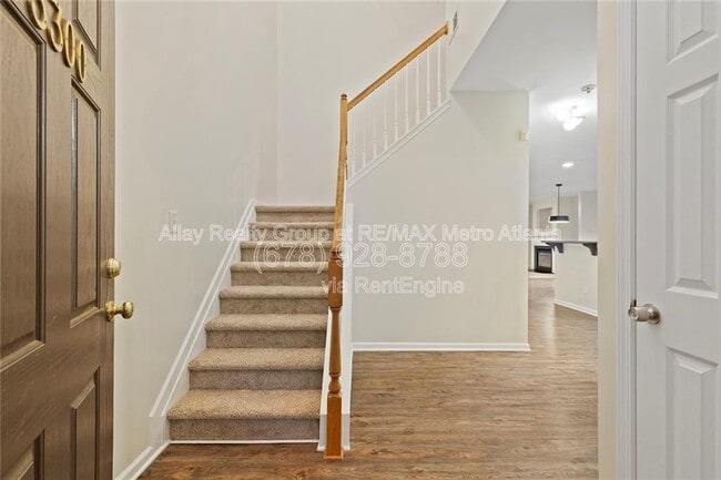 3300 Suttles Dr SW in Atlanta, GA - Building Photo - Building Photo