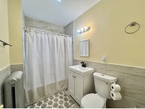130 Branford St in Hartford, CT - Building Photo - Building Photo