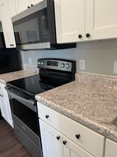 Lauren's Place in Marble Hill, MO - Foto de edificio - Building Photo