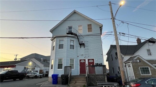 property at 10 St Mary St