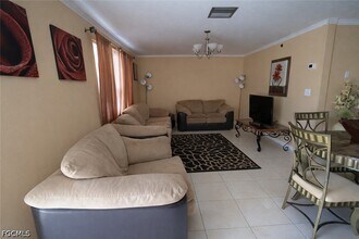 156 SW 47th Terrace in Cape Coral, FL - Building Photo - Building Photo