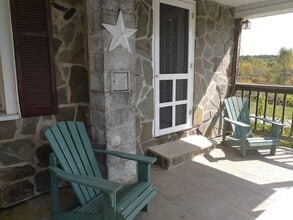 208 Co Rd 46 in Fort Edward, NY - Building Photo - Building Photo