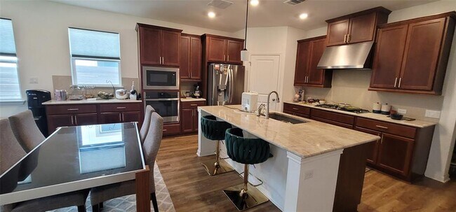 716 Leeward Pass in Leander, TX - Building Photo - Building Photo