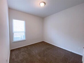 9725 Bodega Bay Rd in Fort Worth, TX - Building Photo - Building Photo