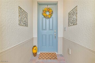 2916 Royal Gardens Ave in Ft. Myers, FL - Building Photo - Building Photo