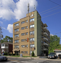 392 Jane St Apartments