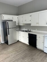 520 E Tuscaloosa St, Unit 520 B in Florence, AL - Building Photo - Building Photo
