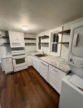 9 Summer St in Westerly, RI - Building Photo - Building Photo