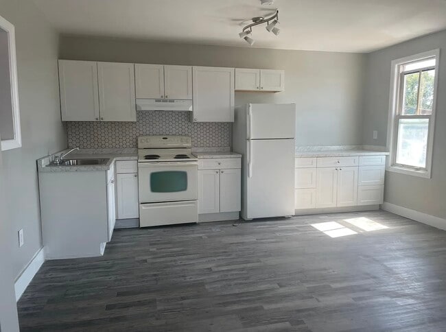 446 Walnut St, Unit B in York, PA - Building Photo - Building Photo