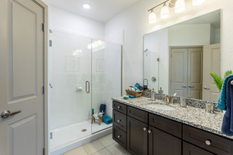 The Point at Bella Grove in Sarasota, FL - Building Photo - Interior Photo