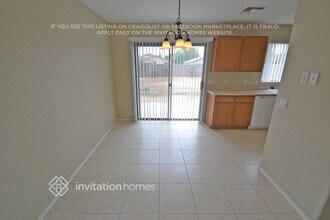 6225 W Warner St, Unit 1 in Phoenix, AZ - Foto de edificio - Building Photo