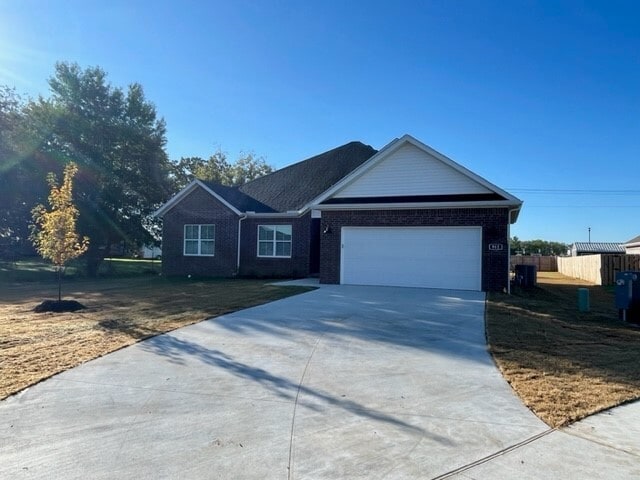 912 Cook St in Pea Ridge, AR - Foto de edificio - Building Photo