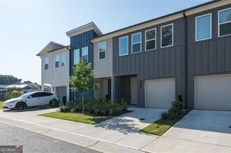 1619 Gunnin Trce NW in Atlanta, GA - Building Photo - Building Photo