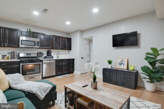 1255 Raum St NE in Washington, DC - Building Photo - Building Photo