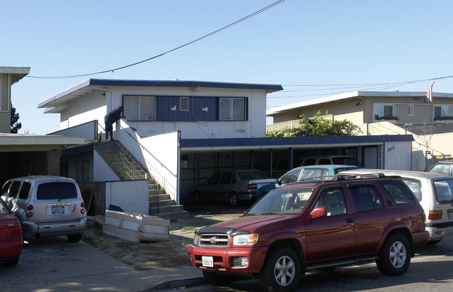 2010 Stanton Ave in San Pablo, CA - Building Photo - Building Photo