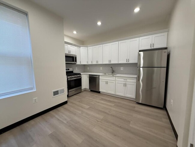 property at 2078 Druid Park Dr