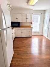 674 St Charles St in Elgin, IL - Building Photo - Building Photo