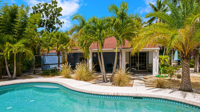 4268 Maurice Dr in Delray Beach, FL - Foto de edificio - Building Photo
