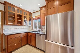 2620 Queen Anne Ave N in Seattle, WA - Building Photo - Building Photo