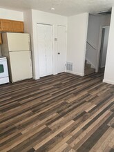 275 Pennsylvania Dr in Harrisville, UT - Foto de edificio - Building Photo