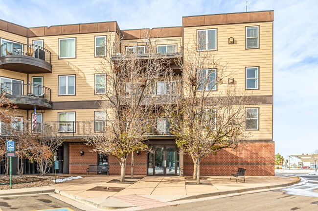 15475 E Andrews Dr in Denver, CO - Building Photo - Building Photo