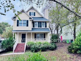 4932 Harbour Towne Dr in Raleigh, NC - Building Photo