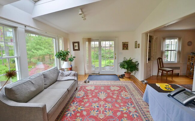 45 Wellesley Rd in Belmont, MA - Building Photo - Building Photo