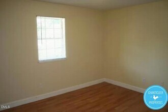 115 Florence St, Unit 13 in Graham, NC - Foto de edificio - Building Photo