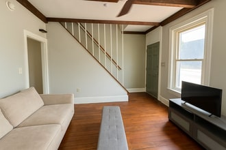 347 Hannum Ave in West Chester, PA - Building Photo - Building Photo