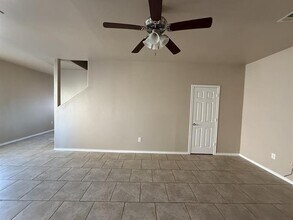 704 E College St in Princeton, TX - Foto de edificio - Building Photo