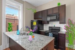 900 Barton St in St. Louis, MO - Building Photo