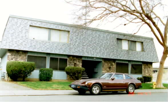 2677 Calariva Dr in Stockton, CA - Foto de edificio